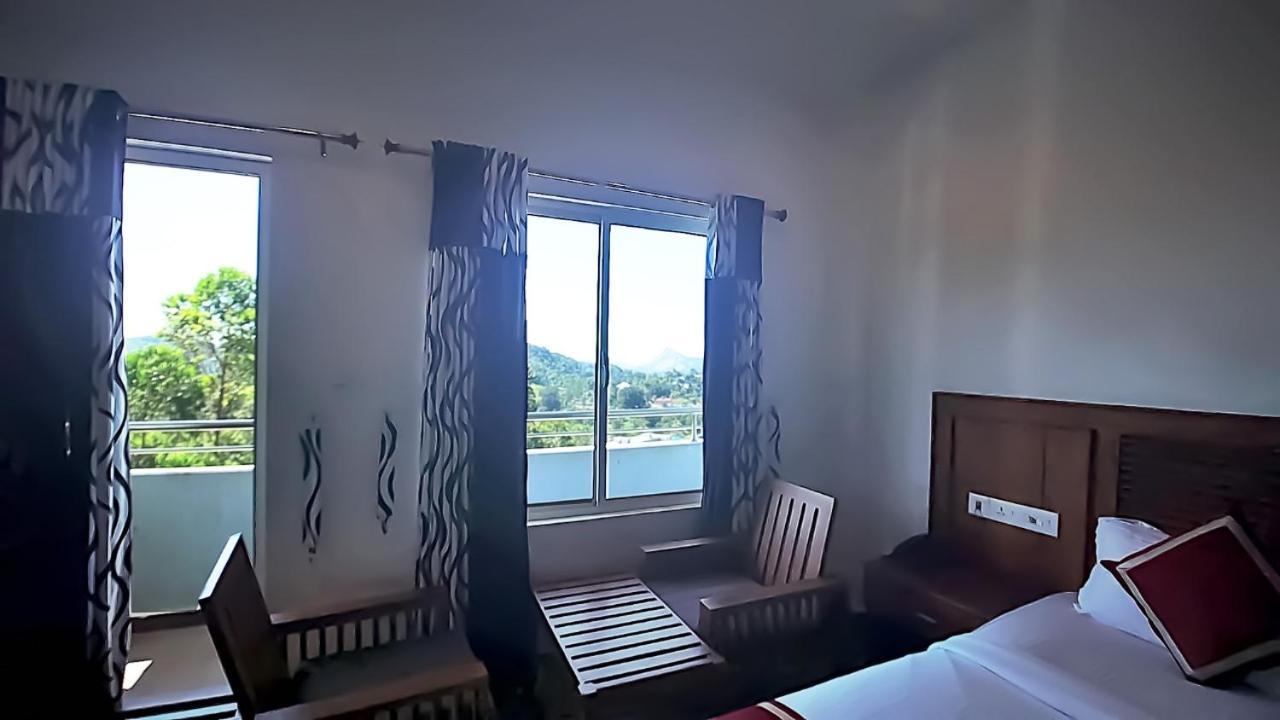 Princess De Munnar - 3 Star Hotel Thiruvananthapuram Rom bilde